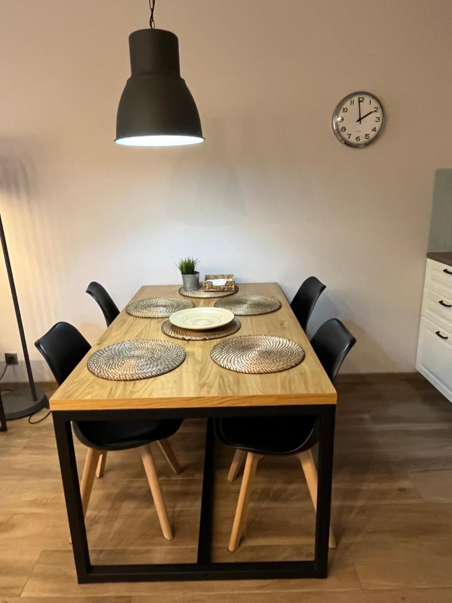Apartament Kapitańskie Z Garażami Bliżej Morza Kołobrzeg