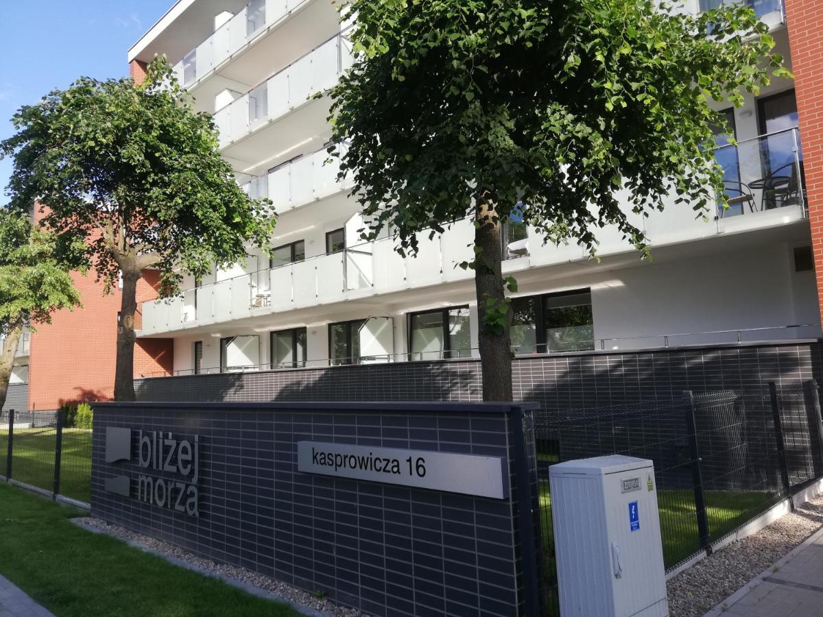 Apartament Kapitańskie Z Garażami Bliżej Morza Kołobrzeg